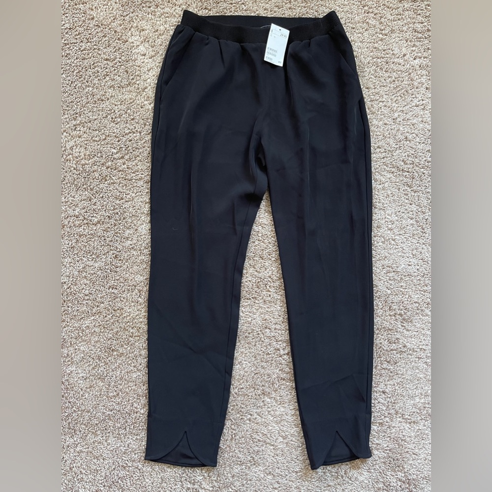 Black Pull-on Dress Pants